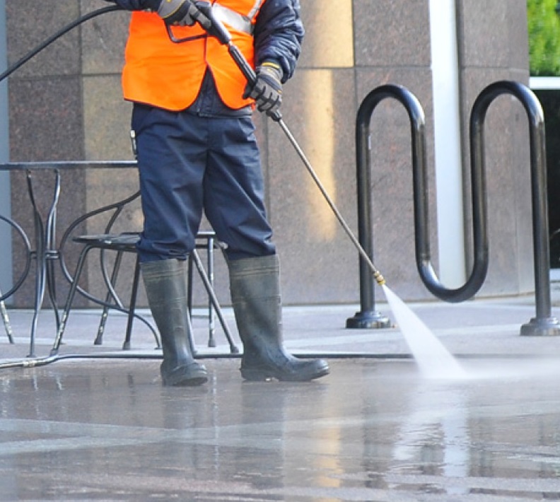 commercial pressure washing company near me