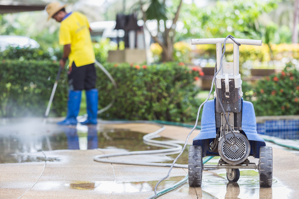 commercial pressure washing services