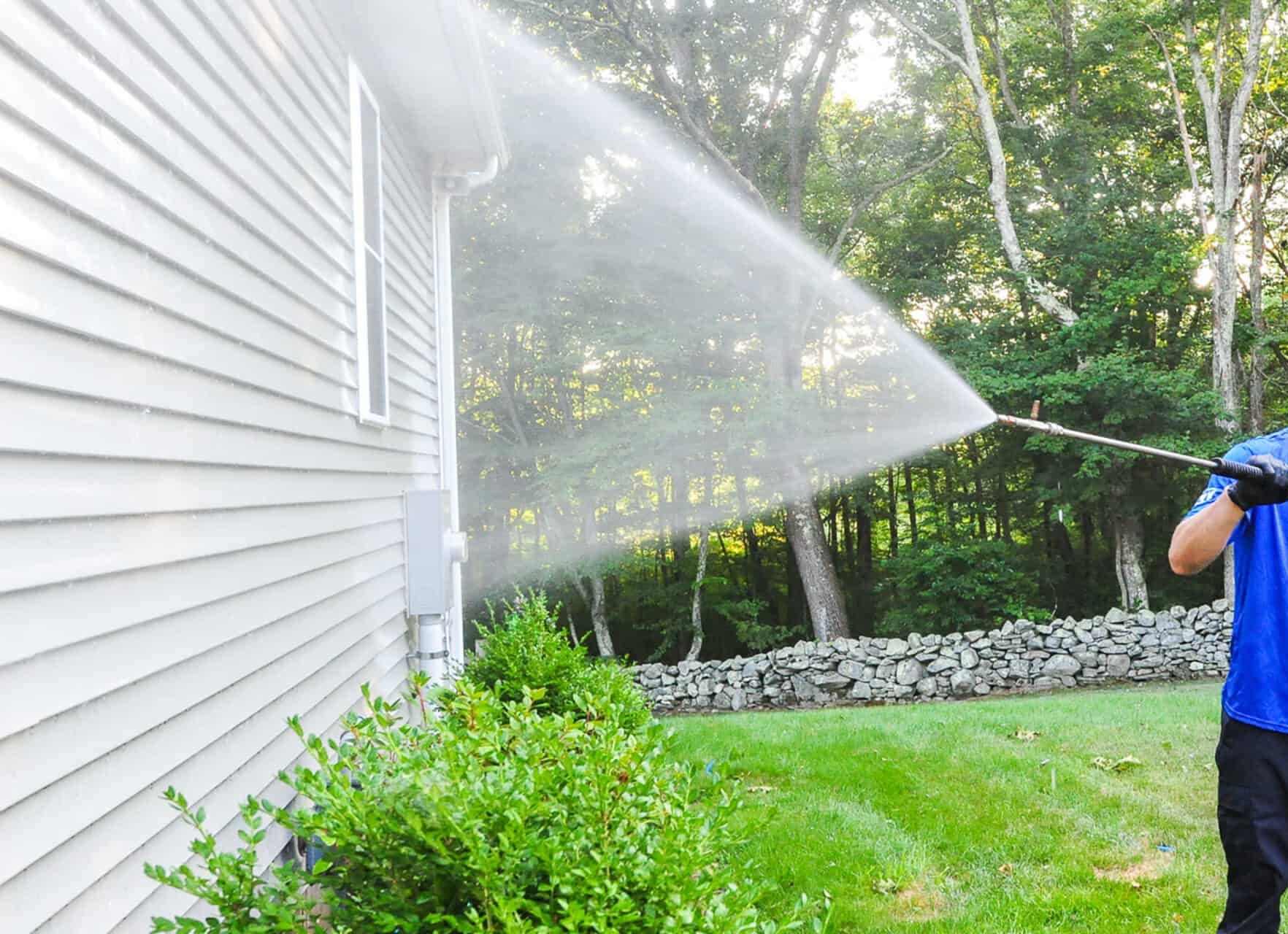 soft pressure washing company in the Bay Area